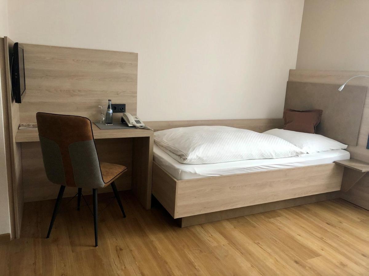 Hotel Koegel Erbach an der Danau Екстер'єр фото